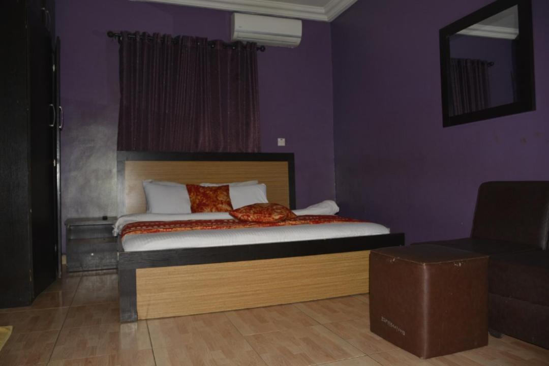 Esporta Suites Yaba Lagos Eksteriør billede